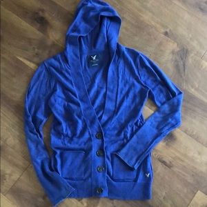 American Eagle sweater